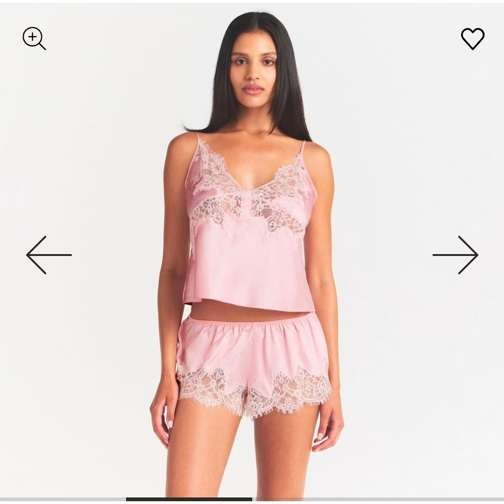 SKIMS Silk Lace Cami Peony Tonal Pink Camisole Top NWT Medium